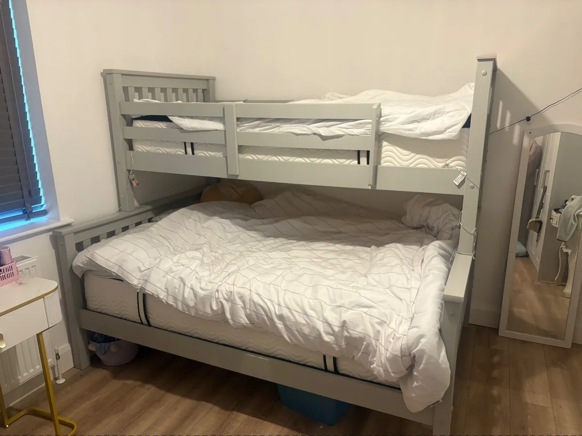 Triple Bunk beds - Image 4