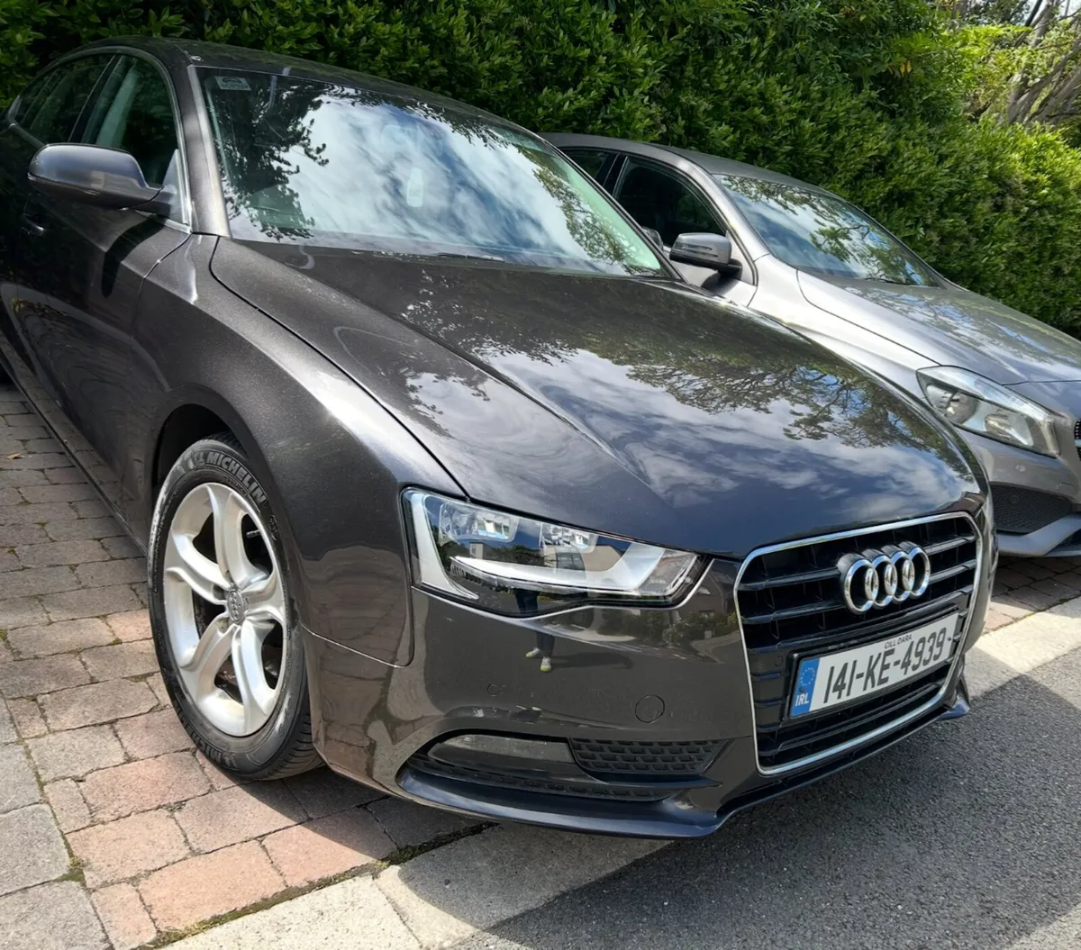 Audi A5 2014 Luxury Trim - Image 3