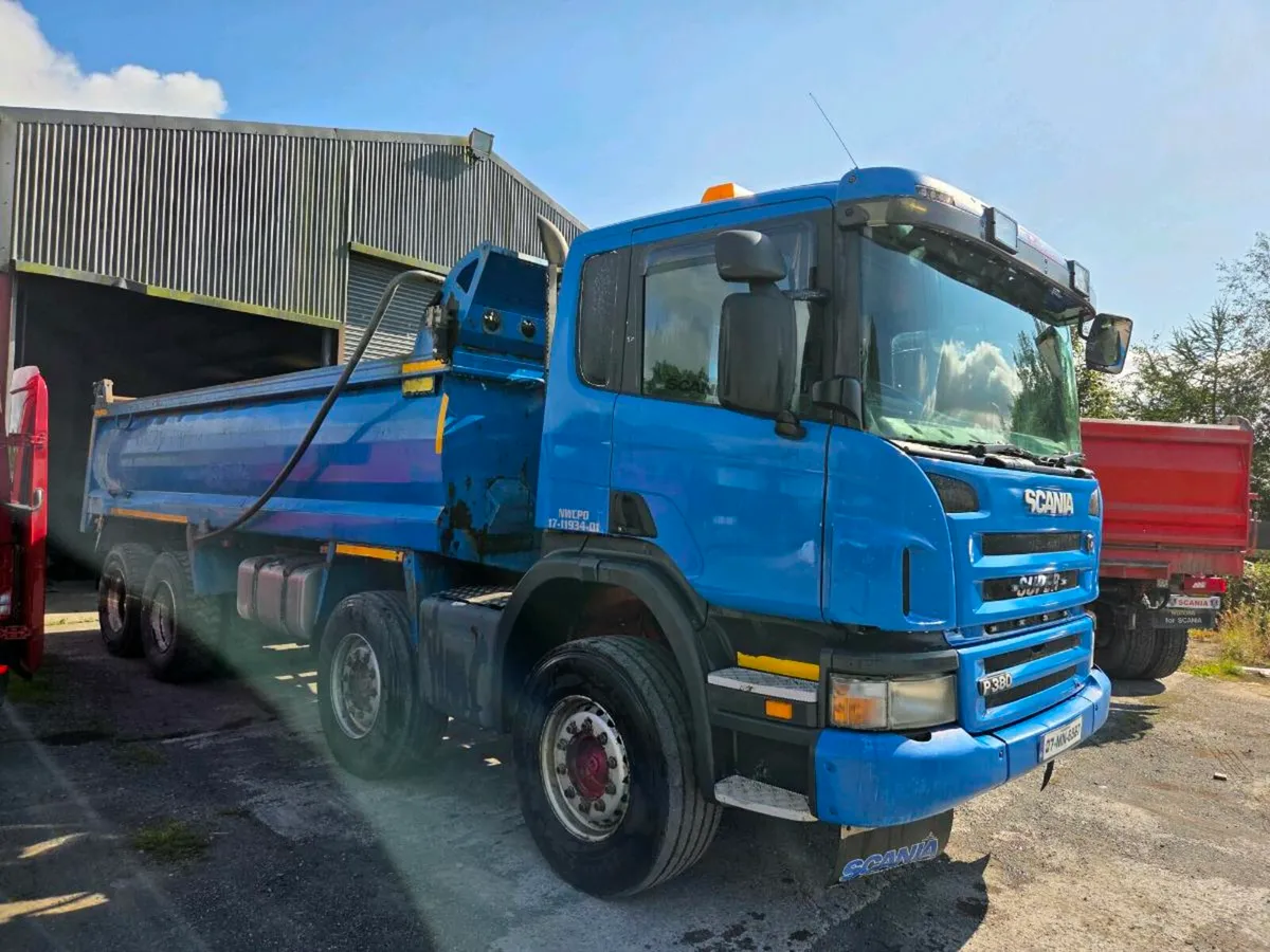 Scania p380 tipper - Image 1
