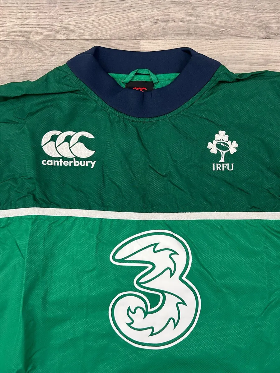 Canterbury Ireland Rugby Sweatshirt Mens Small - Image 3