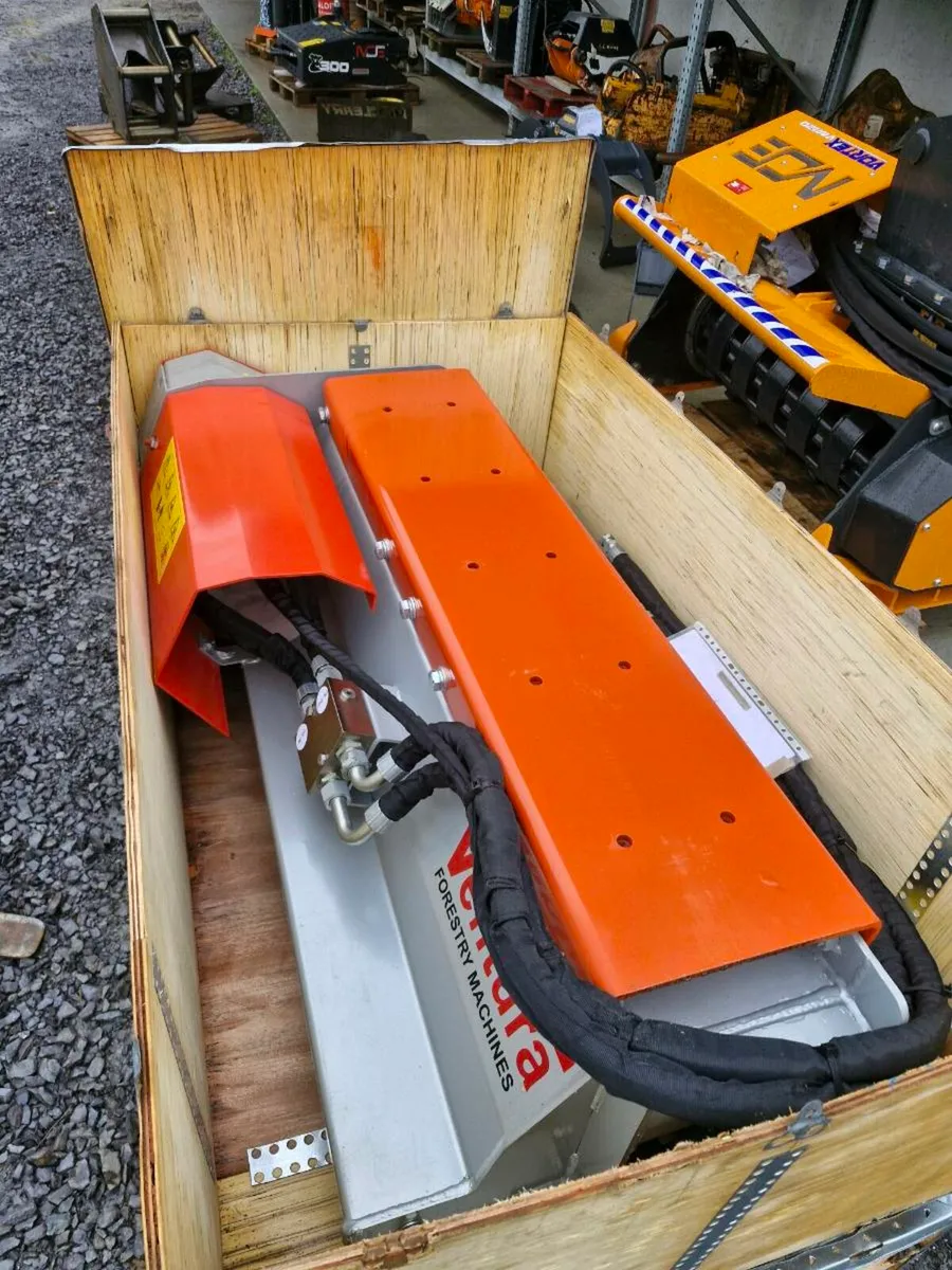 Mulchers, Tree shears, Grabs & Buckets - Image 4