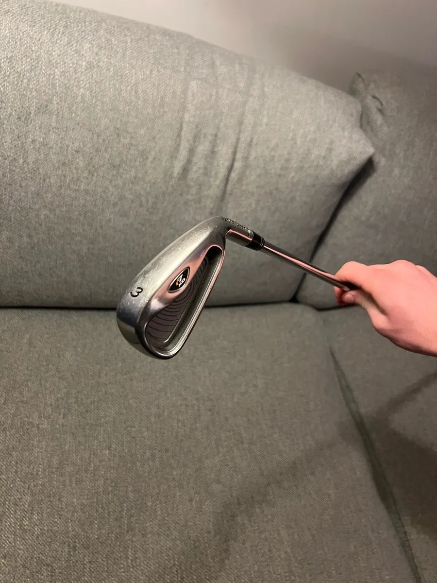 Taylormade driving iron - Image 1