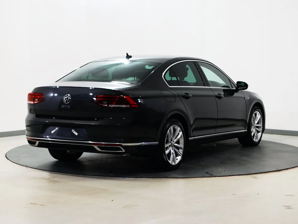 *62* 2021 Volkswagen Passat 1.4 gte auto - Image 4