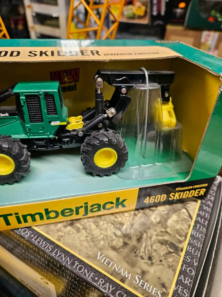 Corgi ERTL John Deere Log Skidder 1.50 - Image 3