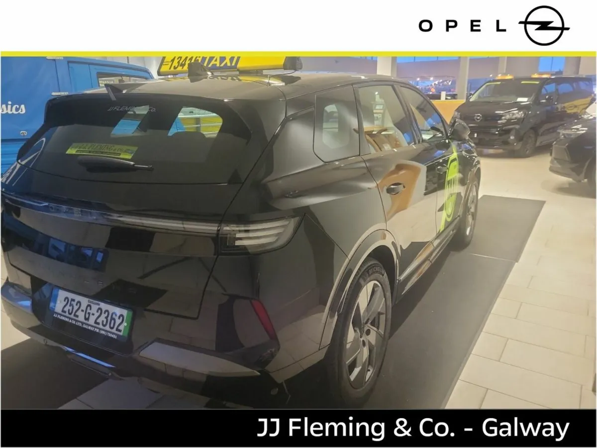 Opel Grandland GS ELECTRIC - Image 2