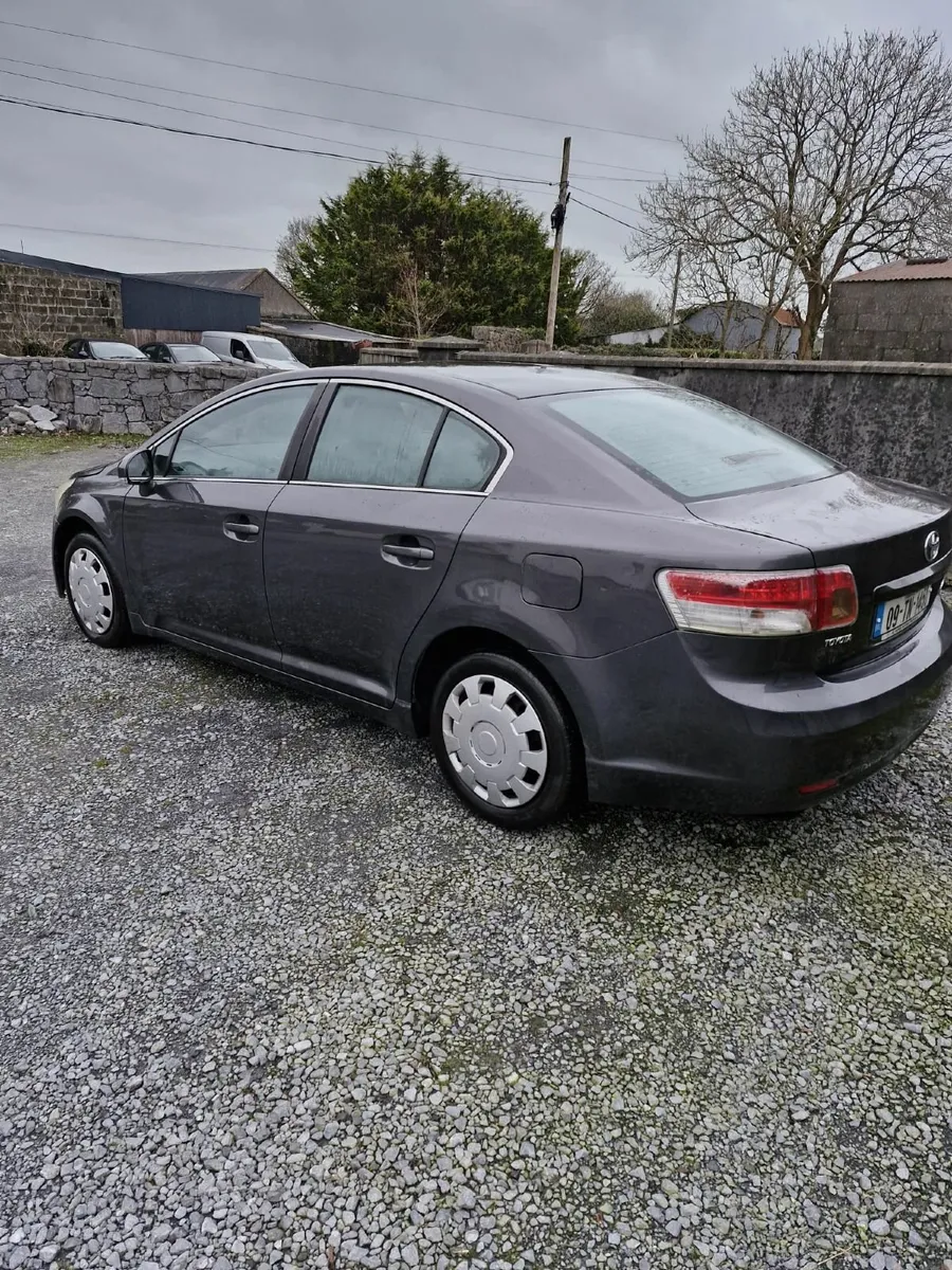 Toyota Avensis 2009 - Image 3