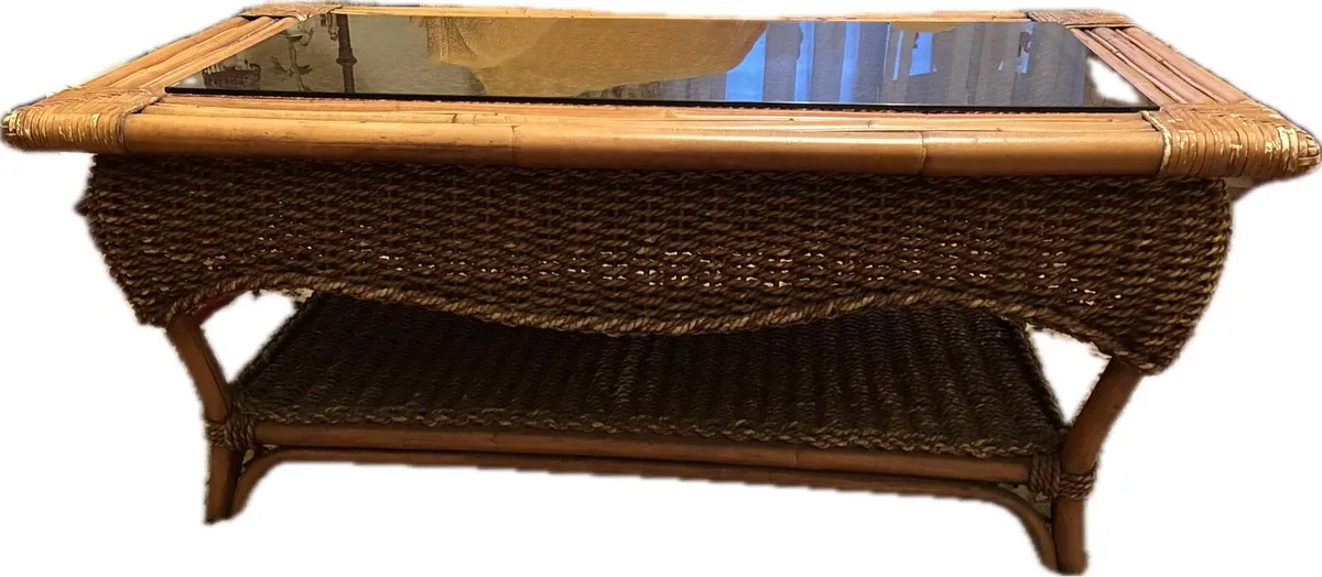 Rattan coffee Table - Image 4