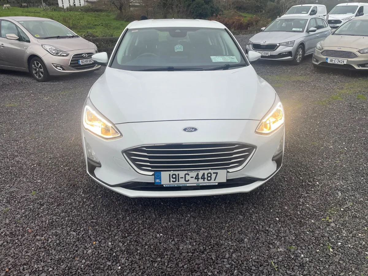 Ford Focus 2019 - Image 2