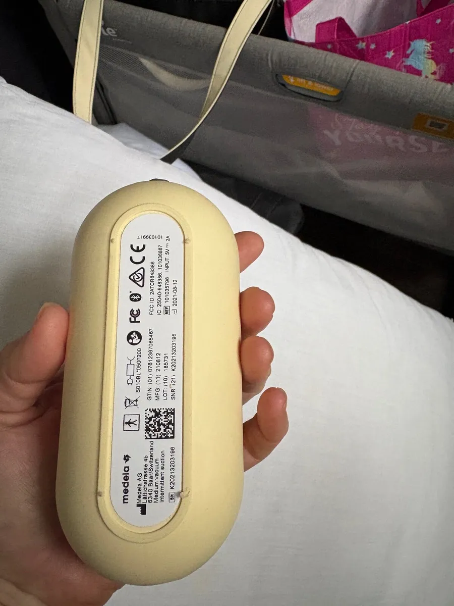 Medela electric  Breast pump - Image 2