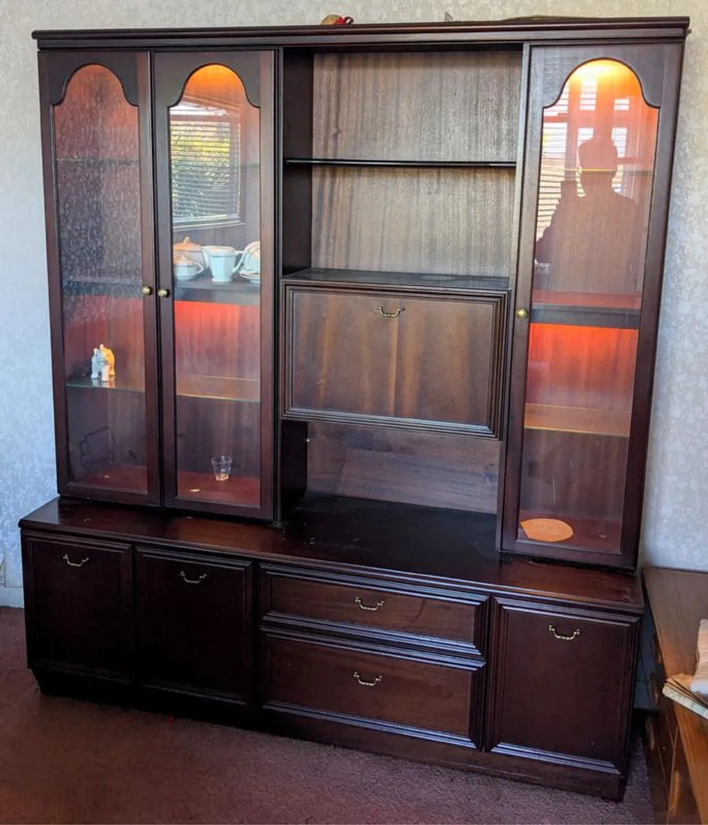 Display Cabinet - Image 1
