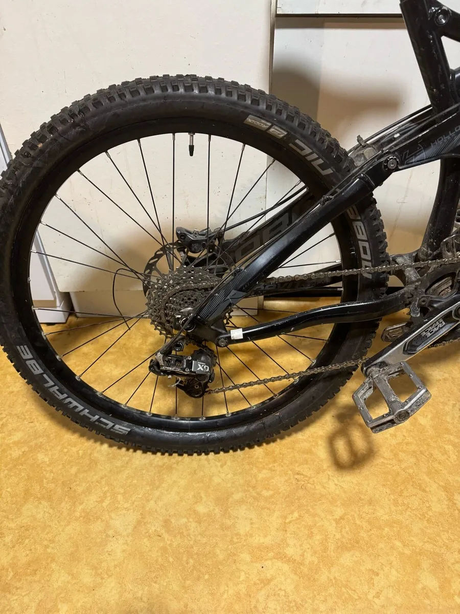 Downhill bike - Image 2