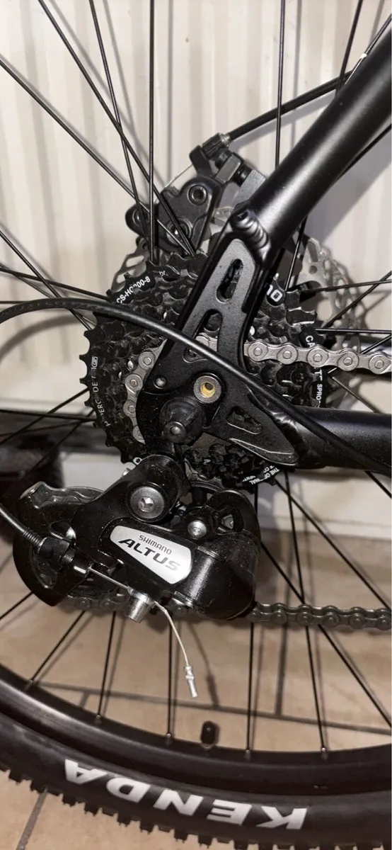 Carrera Vengeance mountain bike - Image 4