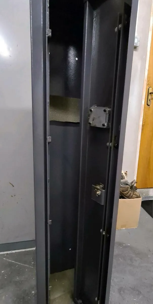Gun cabinet - Safe Guard devices - Image 2