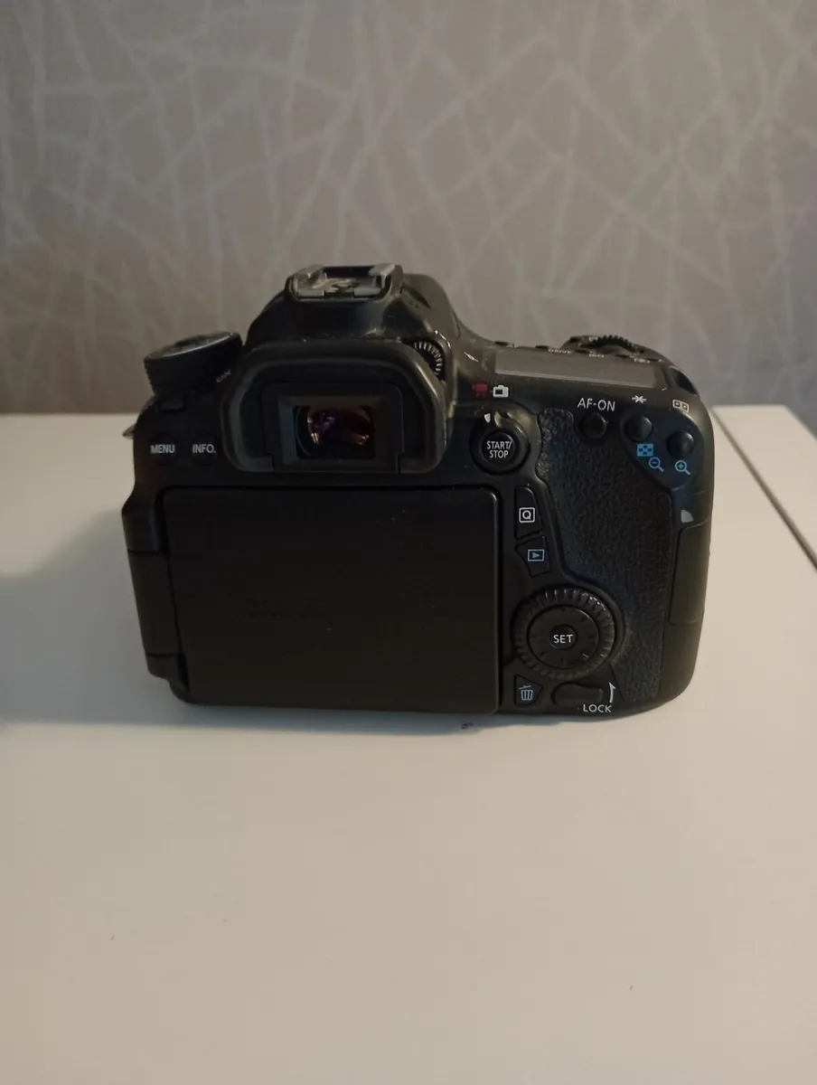 Canon 70D DSLR &18-55 Kit Lens - Image 3