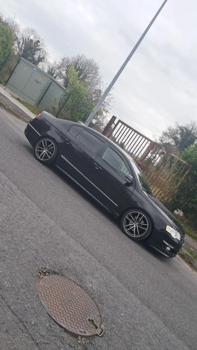 R line passat new nct - Image 4