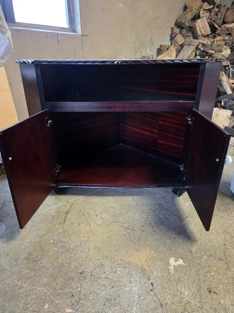 TV Stand - Image 2
