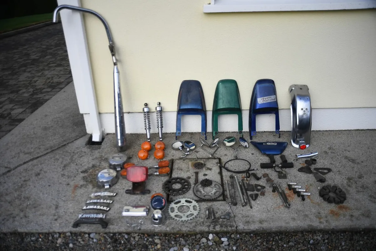 KAWASAKI Z 650 parts - Image 1