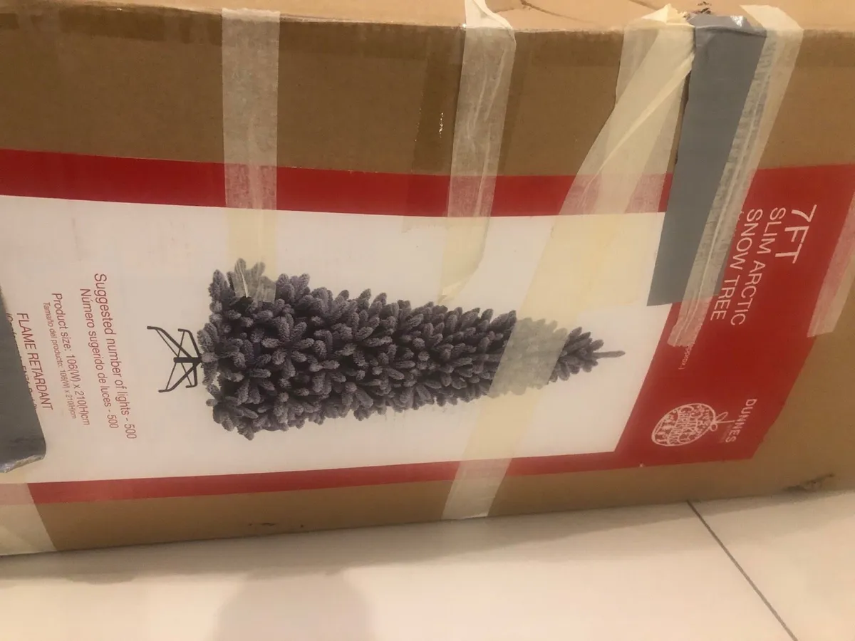 Christmas tree 🎄 - Image 4