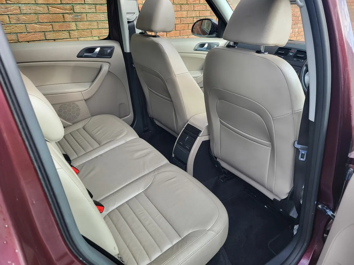 2010 yeti.nct ....mint condition - Image 4