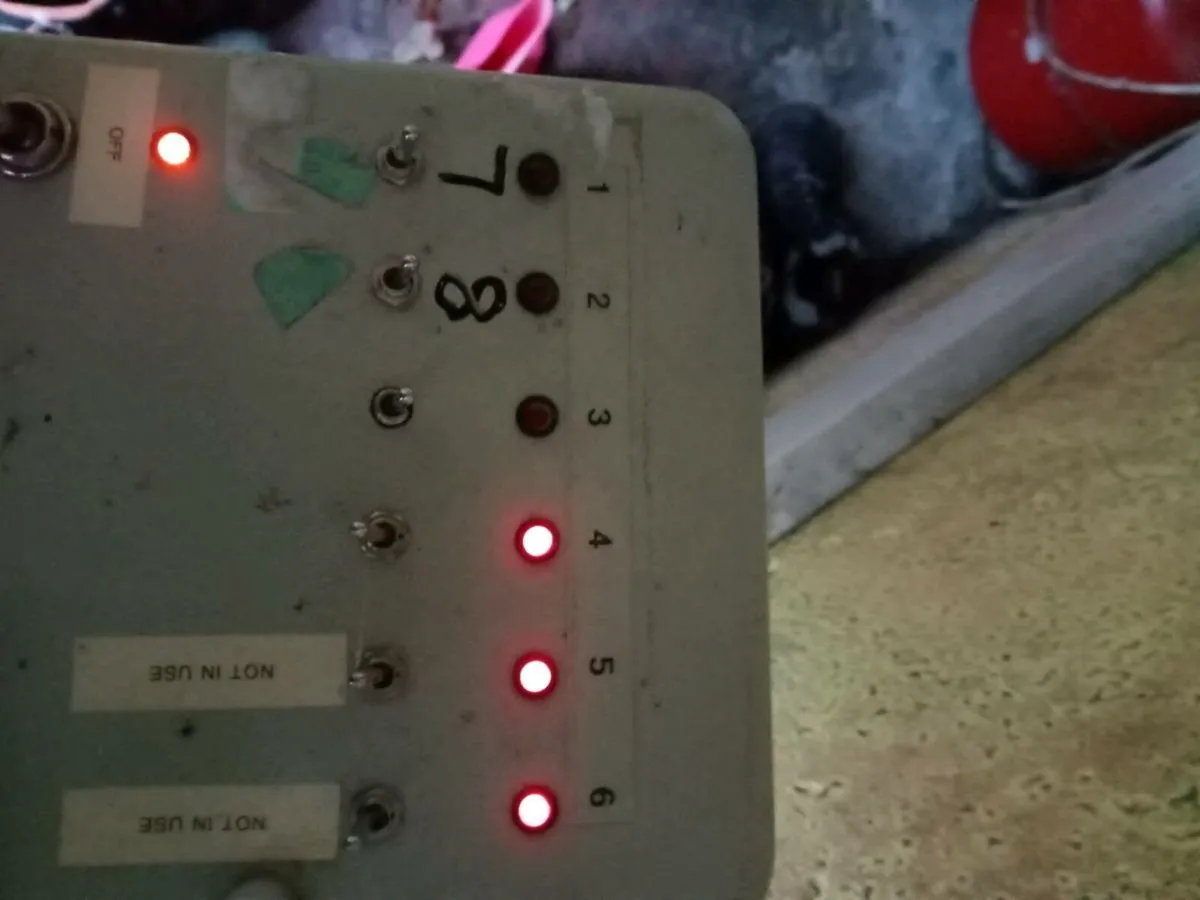 Two old electric switch boxes - Image 2