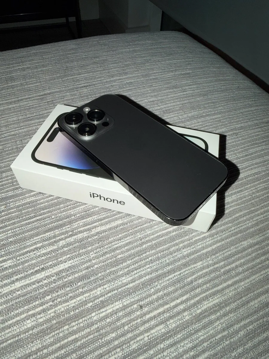 I Phone 14 Pro space black - Image 1