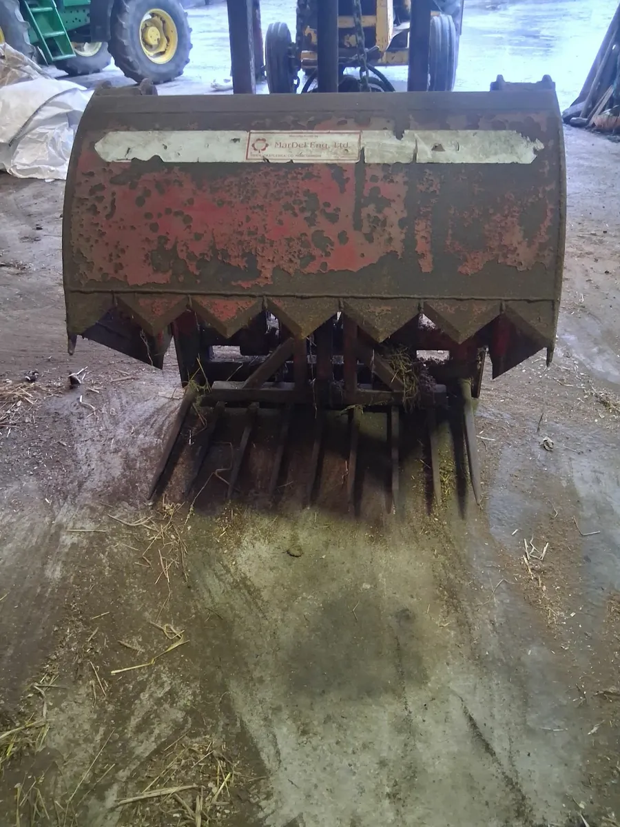 Mchale Shear Grab - Image 2