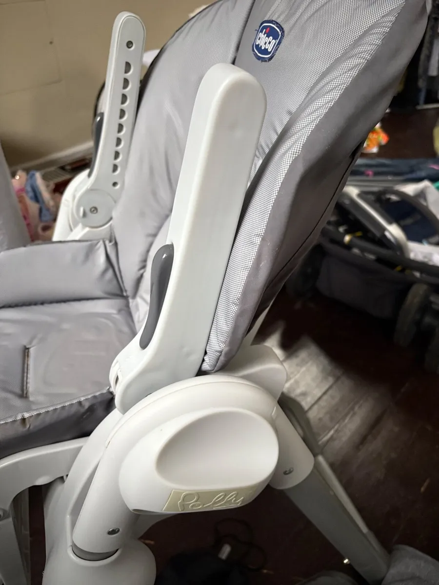 Chicco High chair - Image 1