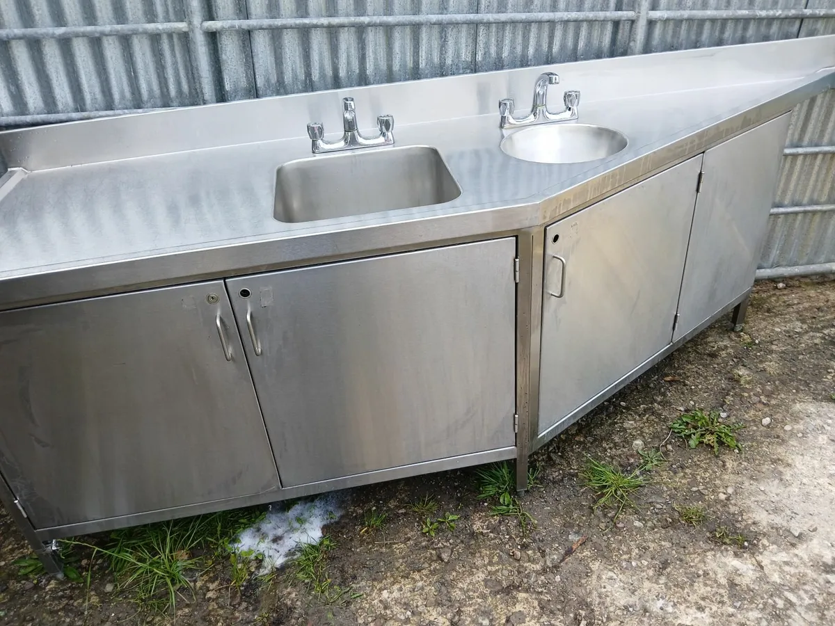 Stainless steel cabbibet sink unit delivered - Image 3