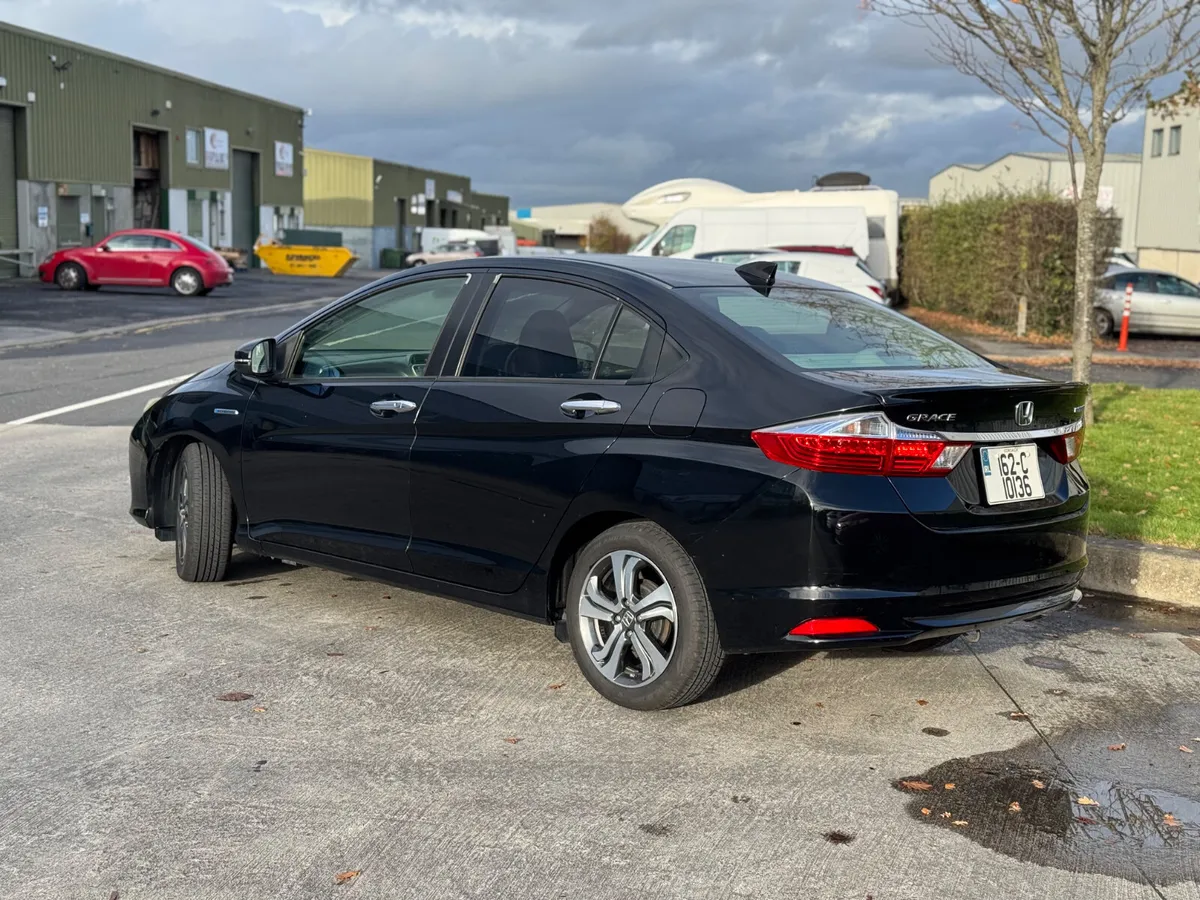 Honda Grace 2016 - Image 3