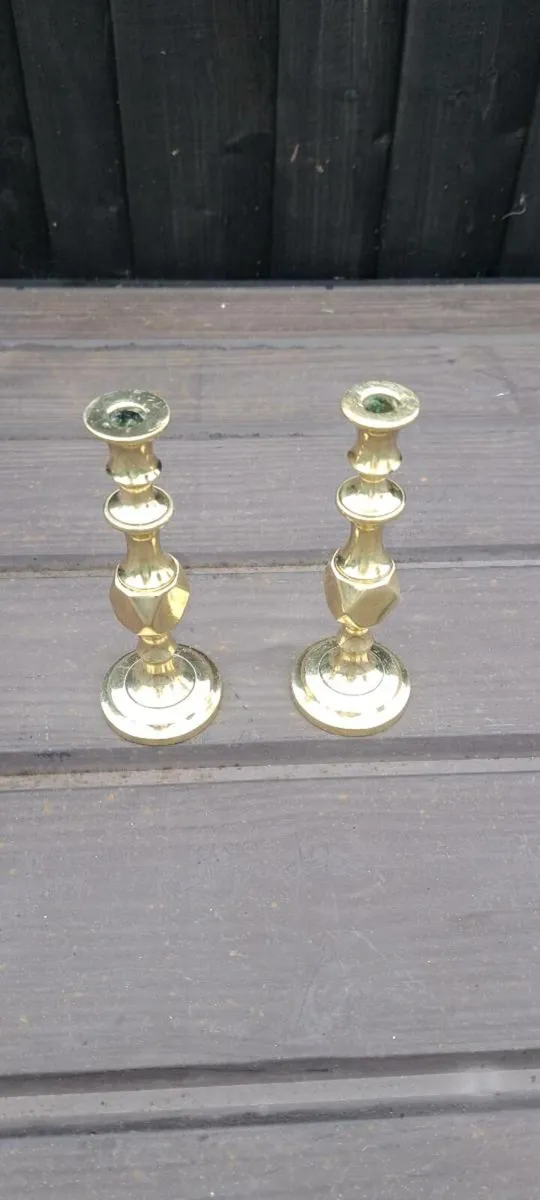 2 small  solid brass candle stick holders - Image 2