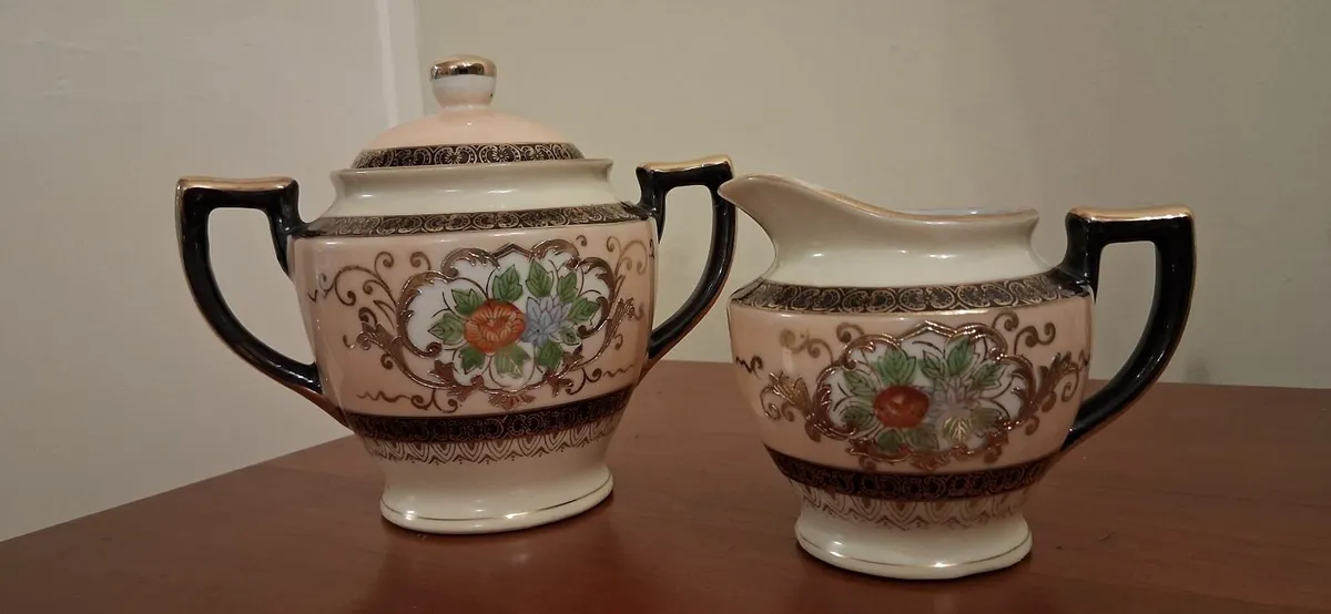 Vintage China Tea Set - Image 4
