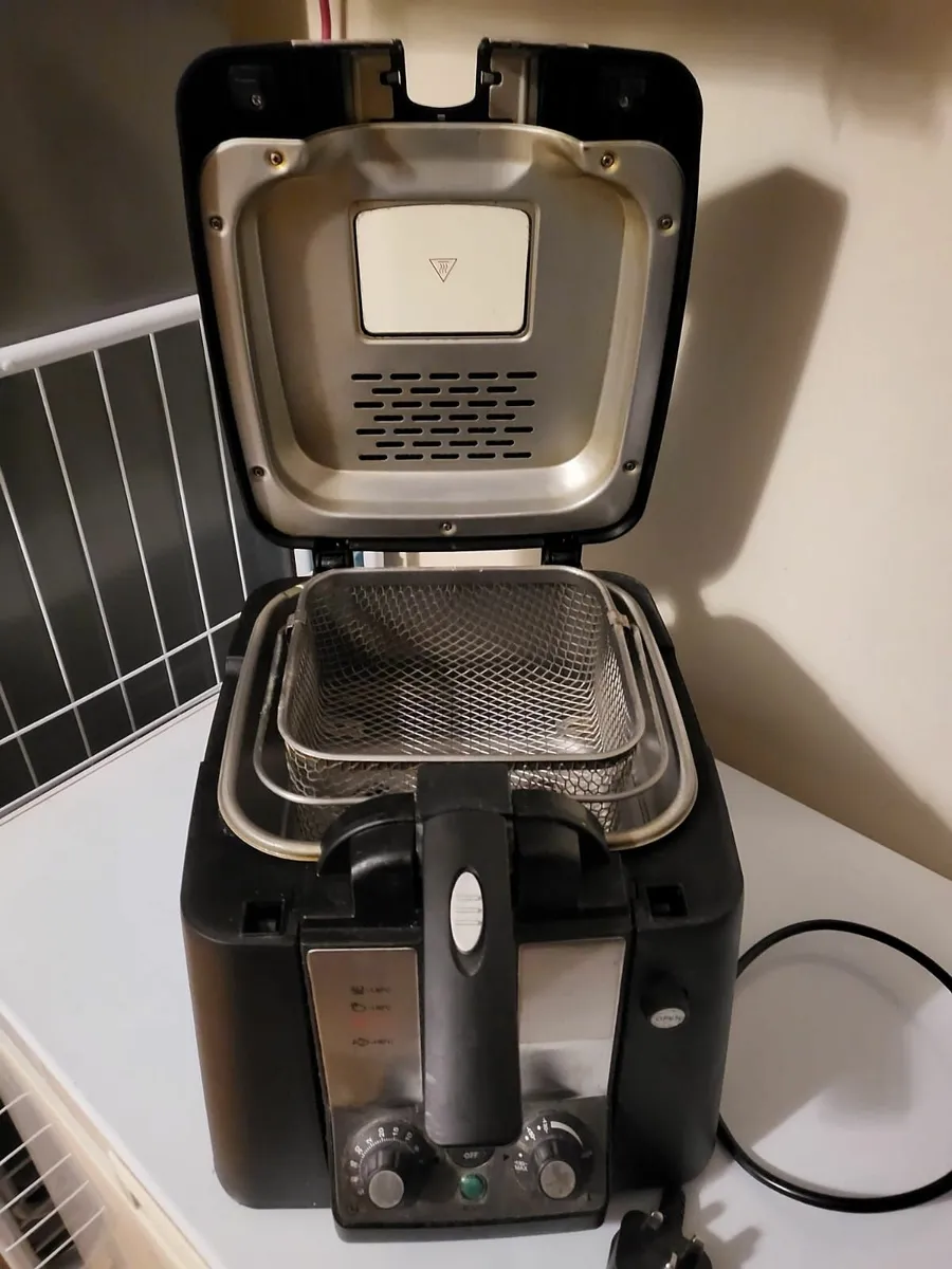 Deep fat fryer - Image 1