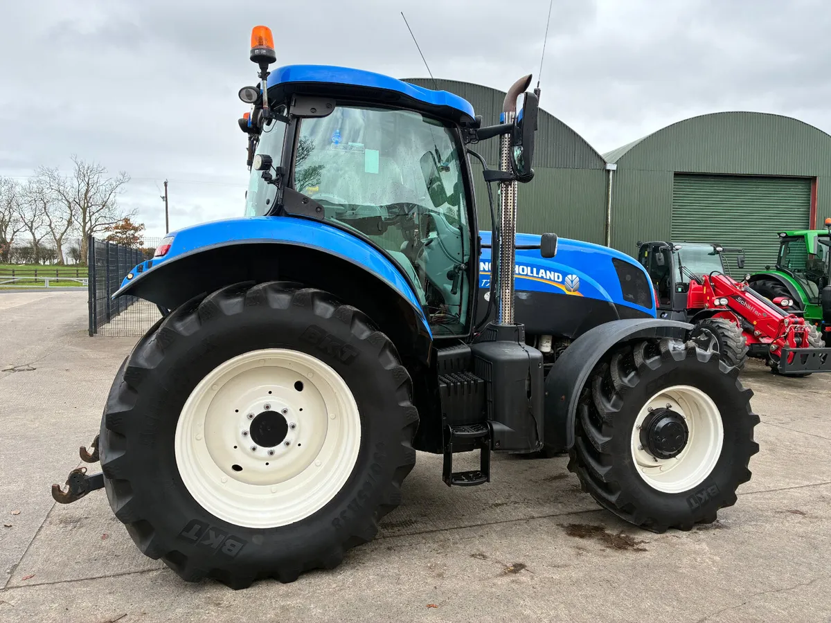 NEW HOLLAND T7.210 - Image 3