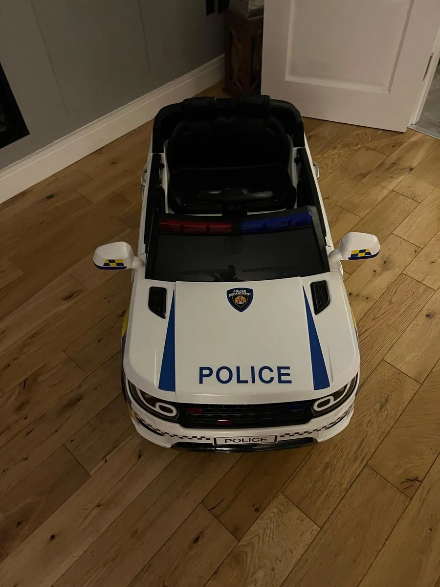 Ride on Police Car - Image 2