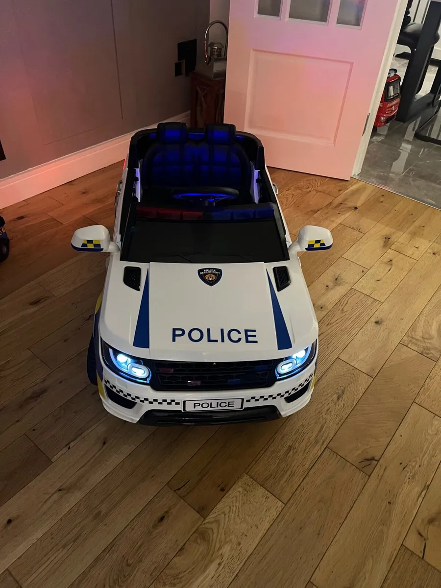 Ride on Police Car - Image 3