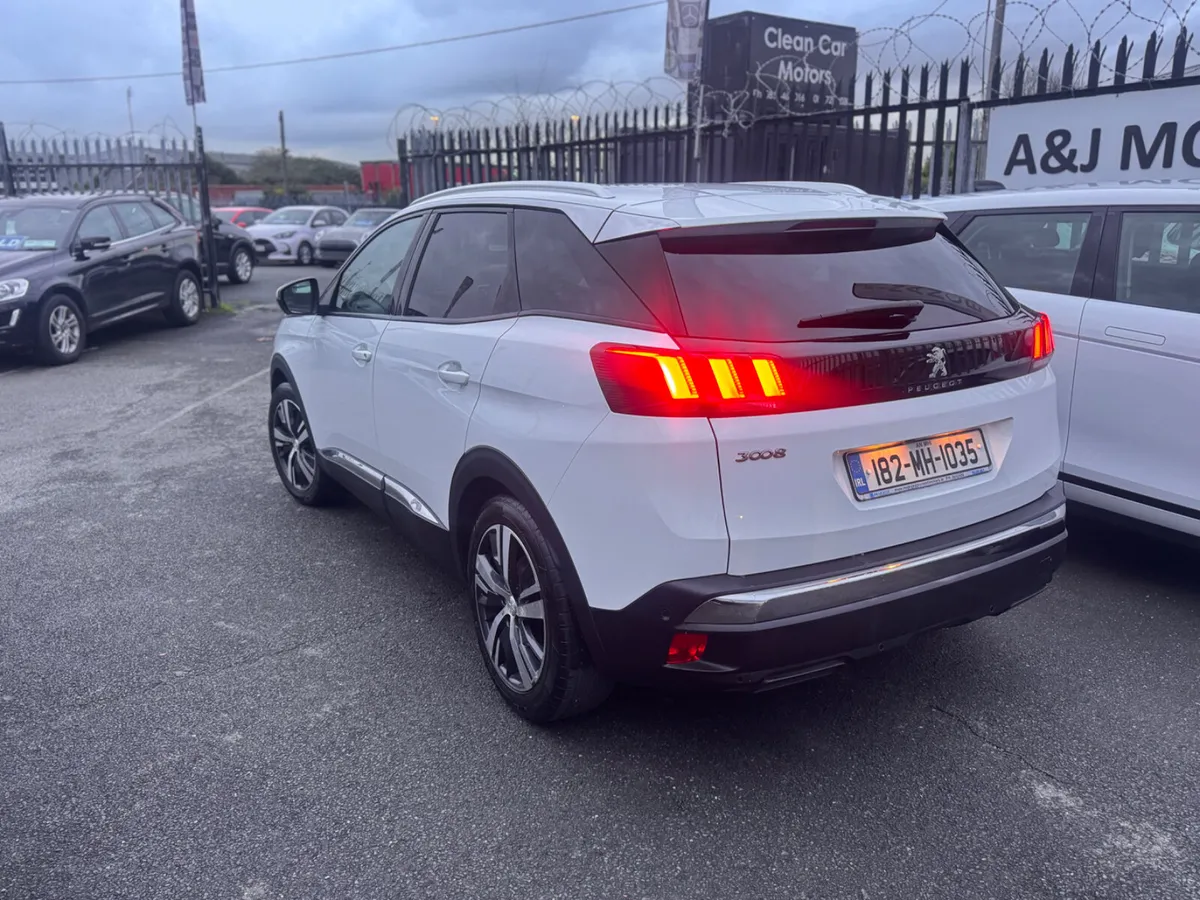 18 Peugeot 3008 1.5 Diesel Allure - Image 4