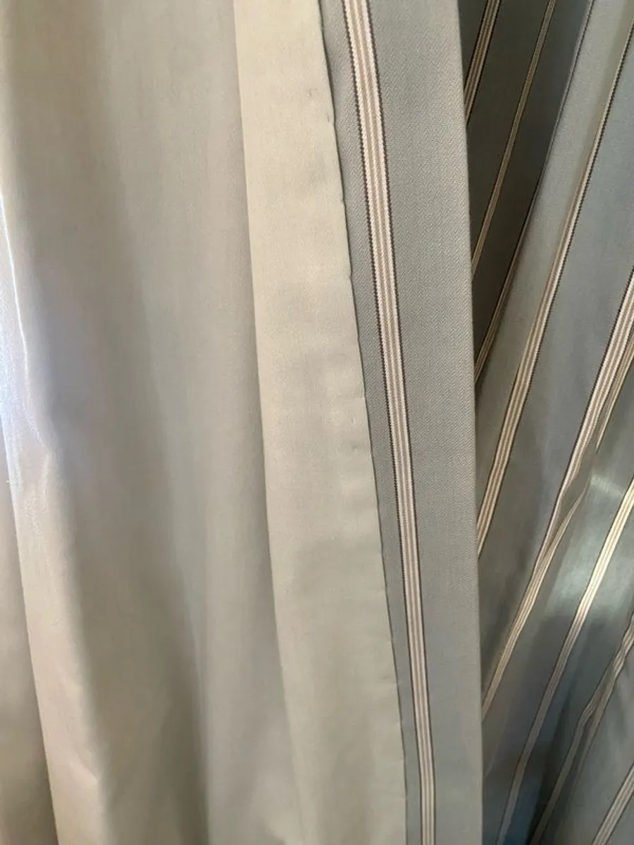 Curtains - 1 set of curtains professionally made - Image 3