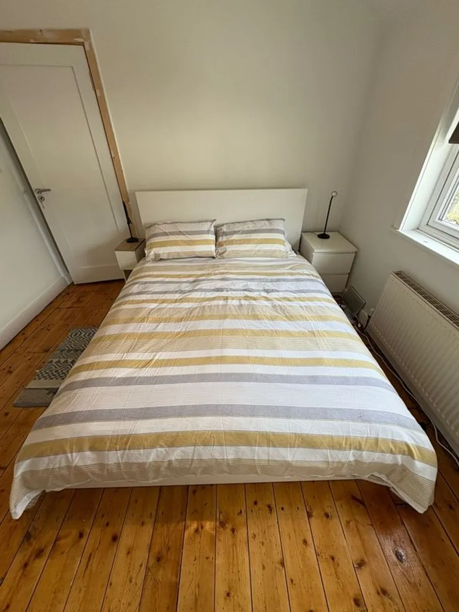 king bed with mattress - Image 1