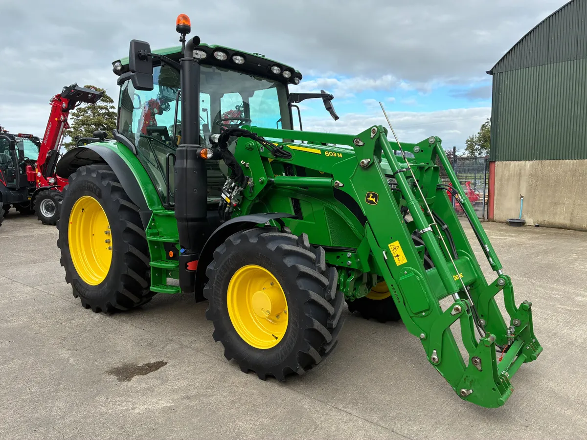 John Deere 6R120 - Image 4