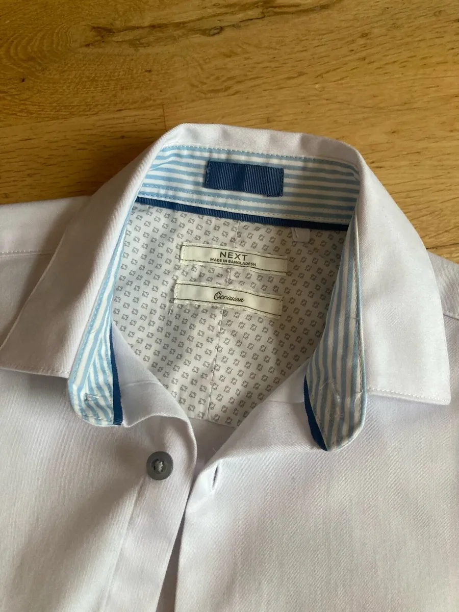 Next boys shirt 7y - Image 2