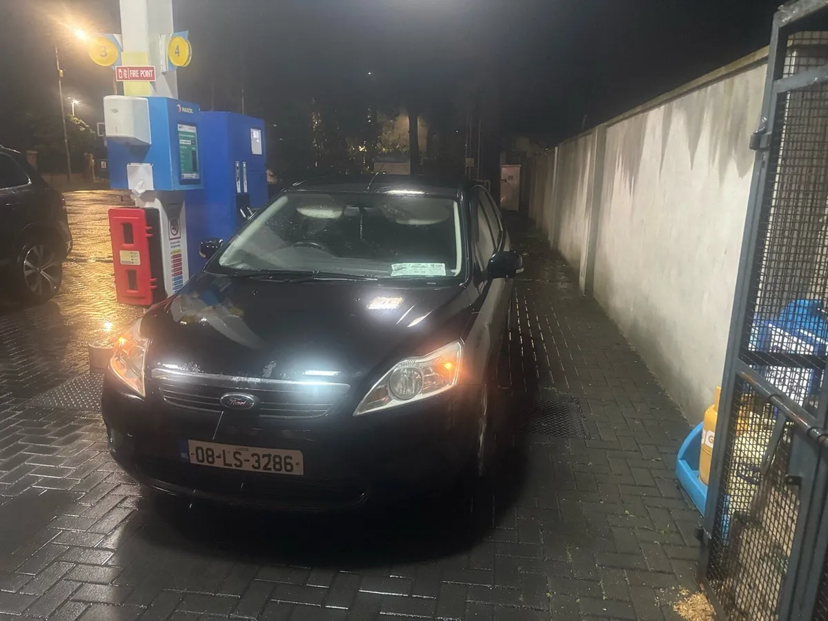 Ford Focus - Image 2