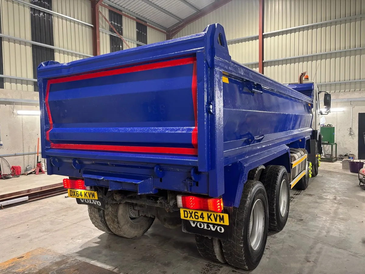 Volvo Fmx 420 Tipper *Low Miles* - Image 4