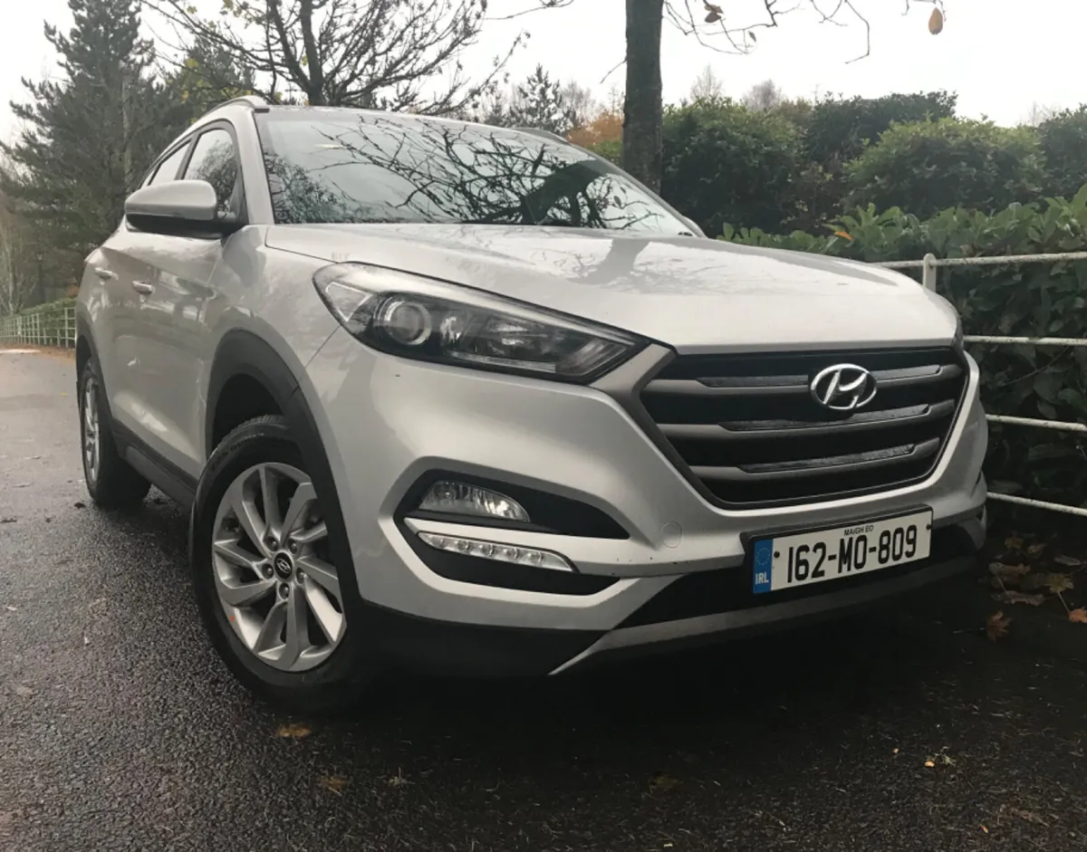 Hyundai Tucson Executive SUV 1.7 Tdi - Image 2