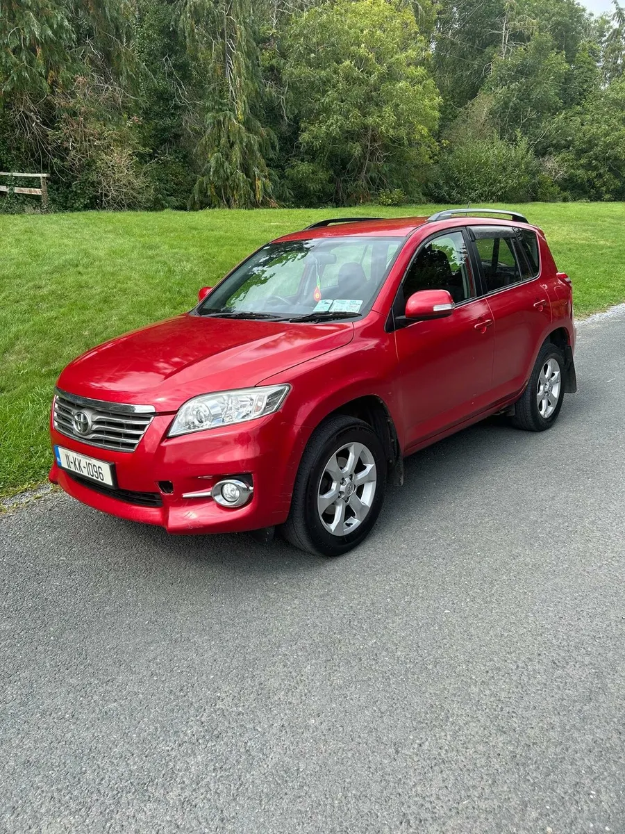 Toyota Rav 4 Jeep - Image 1