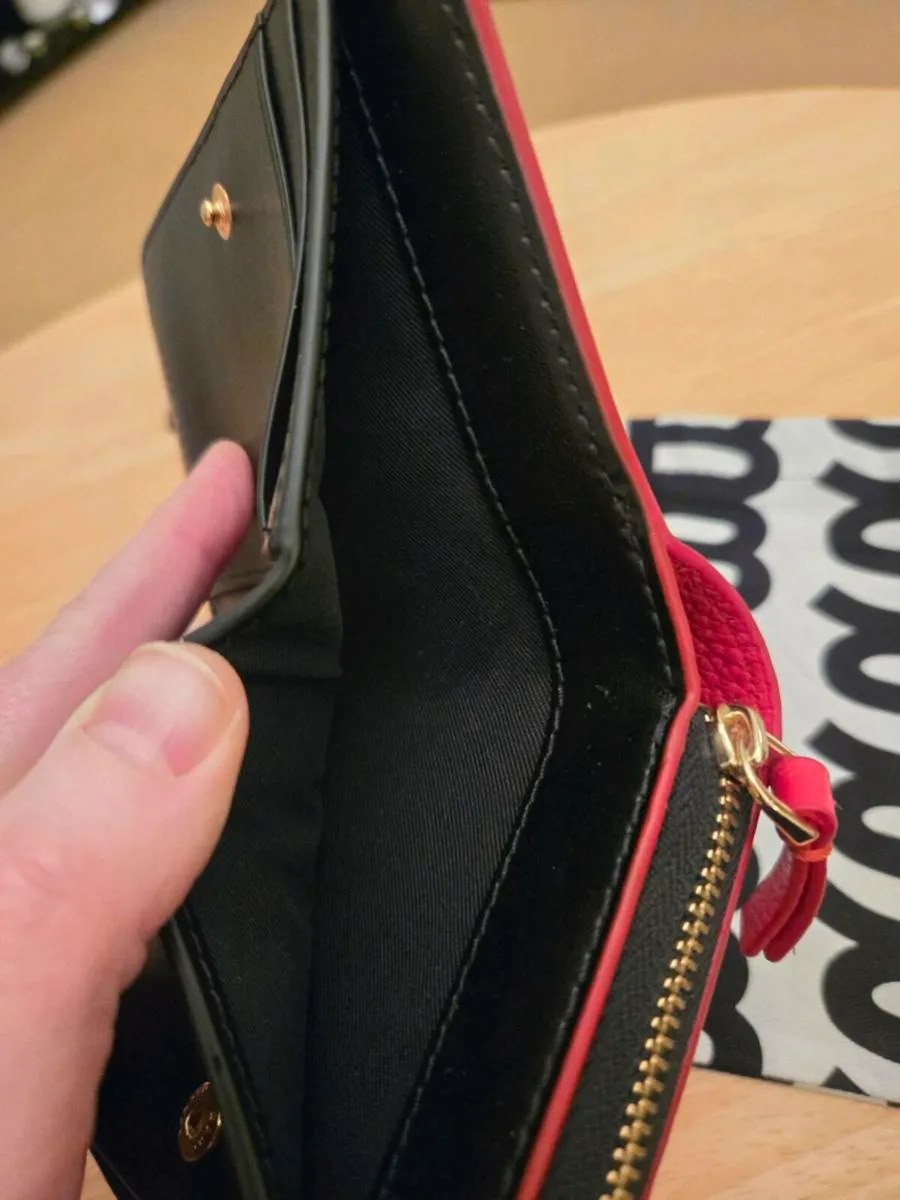 Marc Jacobs Wallet - Image 4