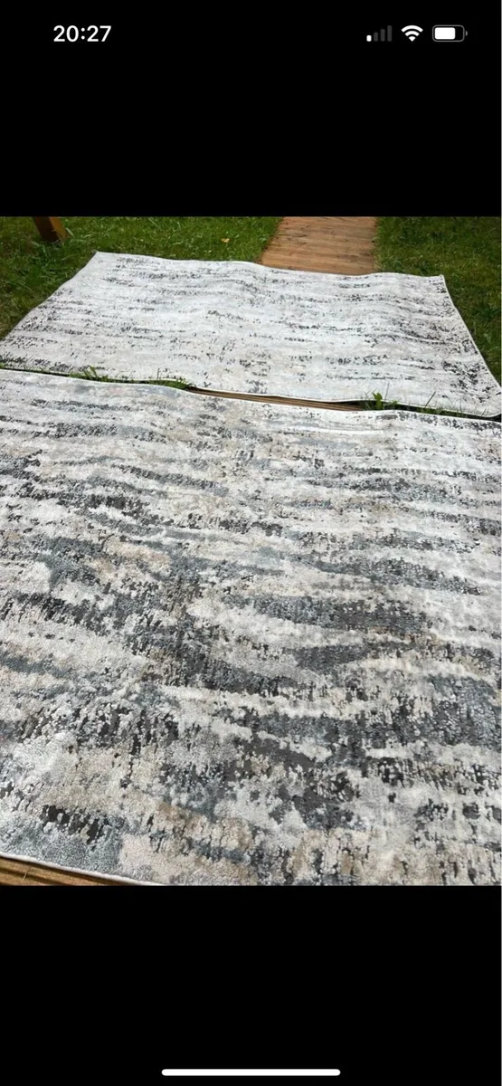 Two matching rugs - Image 2
