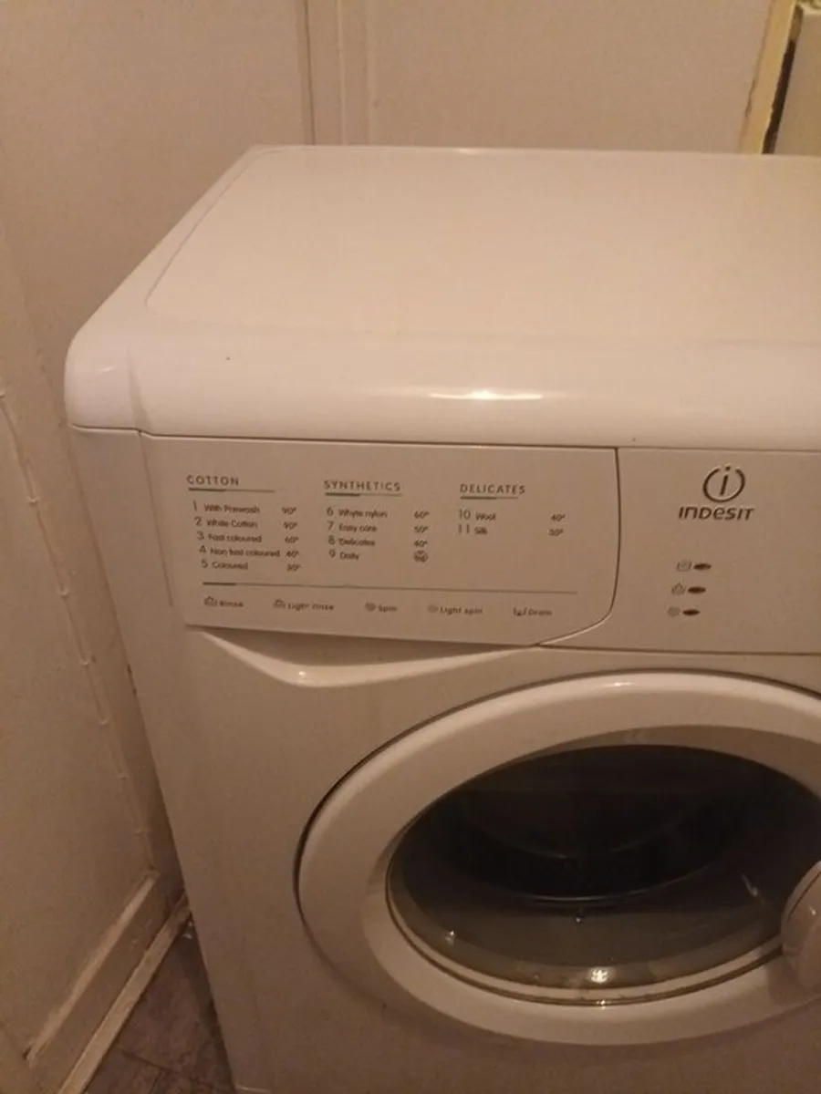 Indesit Washing Machine - Image 2
