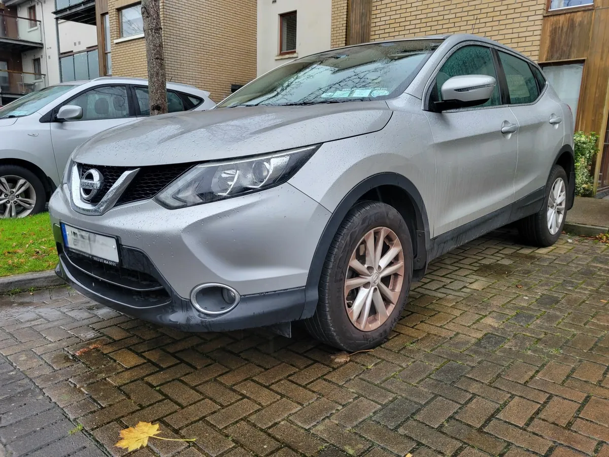 Nissan Qashqai 2015 - Image 1