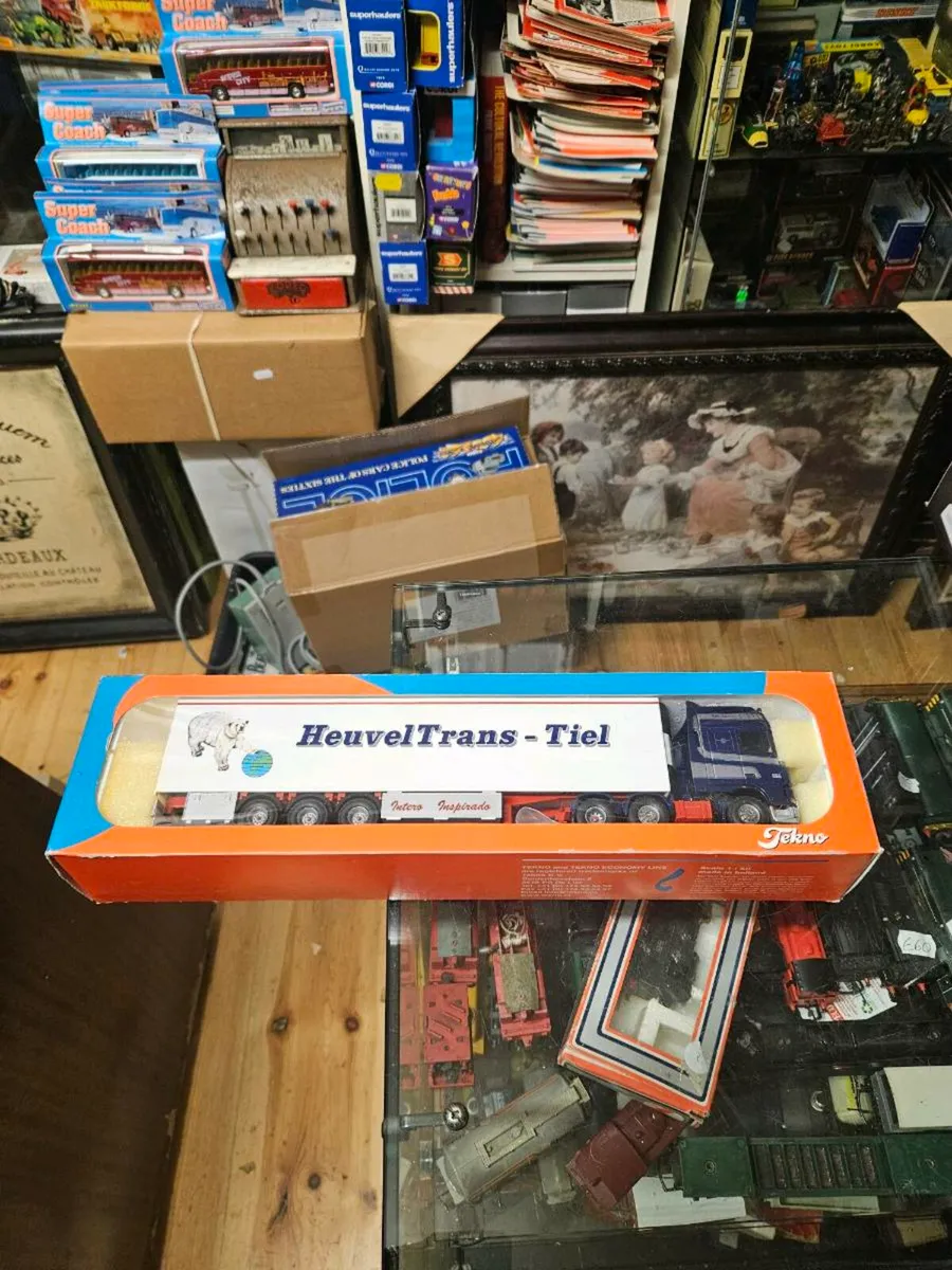 Corgi Tekno Tractor Unit and Trailer 1.50 - Image 1