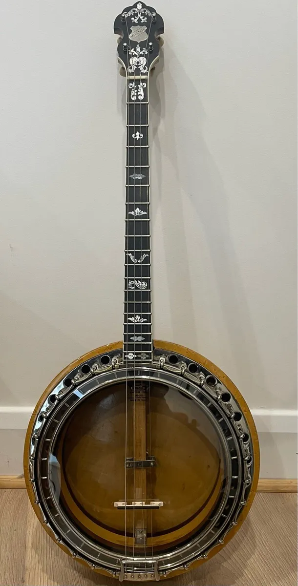 Clifford Essex Paragon Tenor Banjo - Image 1
